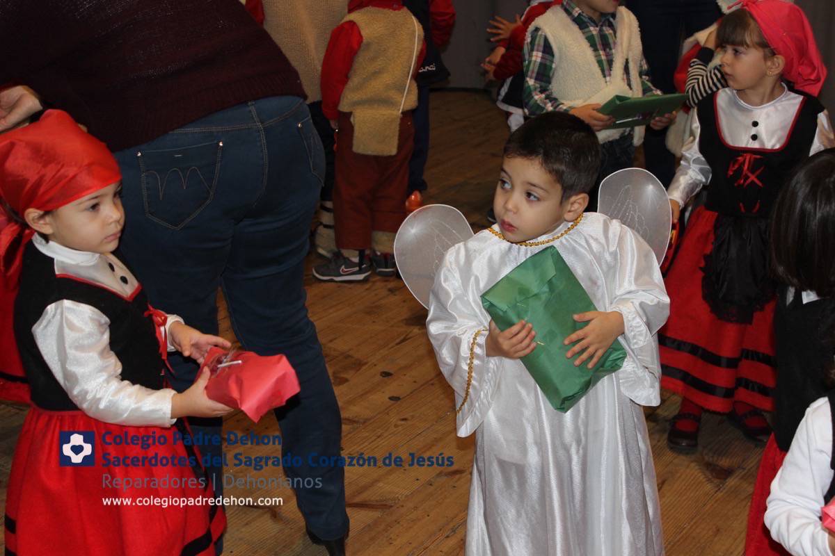 2014 12 22  REYES MAGOS INFANTIL (142)